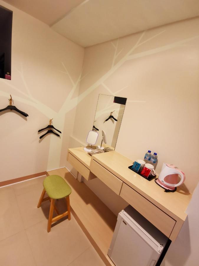 Green Park Homestay Luodong Buitenkant foto